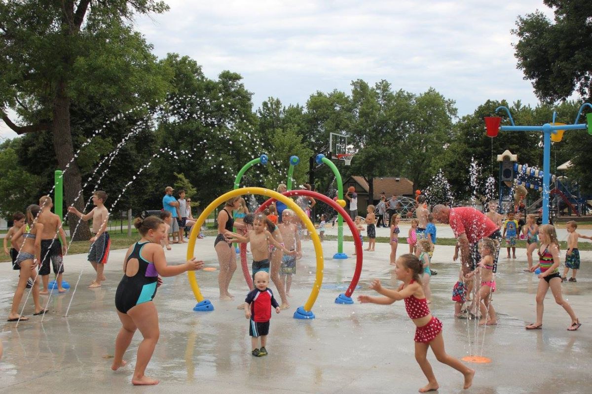 Splash pad kids having fun